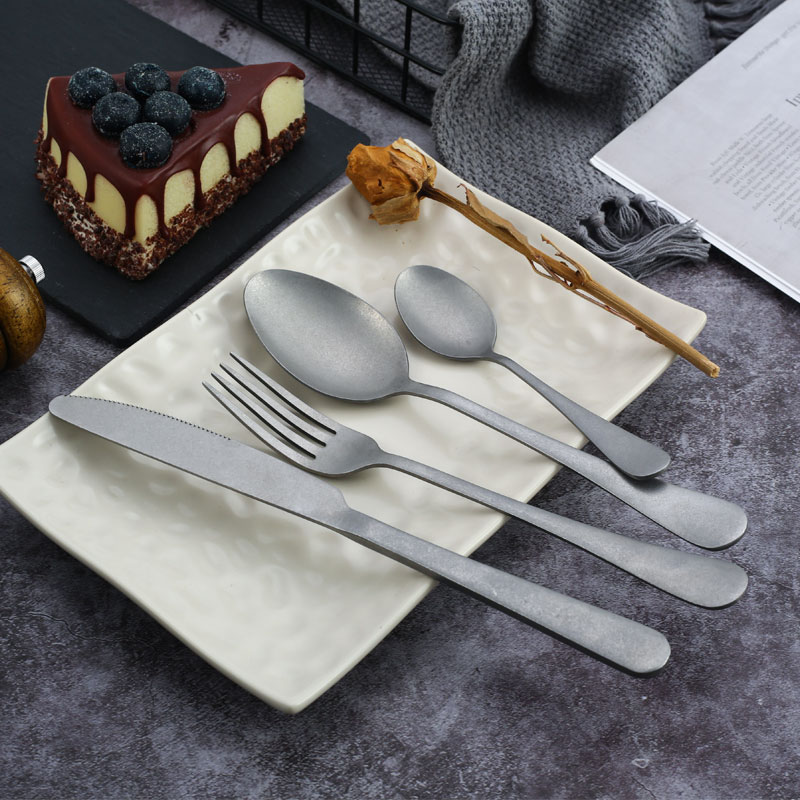 Set Peralatan Makan Peralatan  - Vintage Collectible Spoons ulasan dan harga
