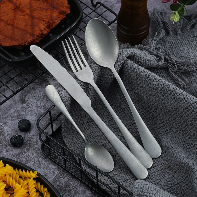 Set Peralatan Makan Peralatan  - Vintage Collectible Spoons ulasan dan harga